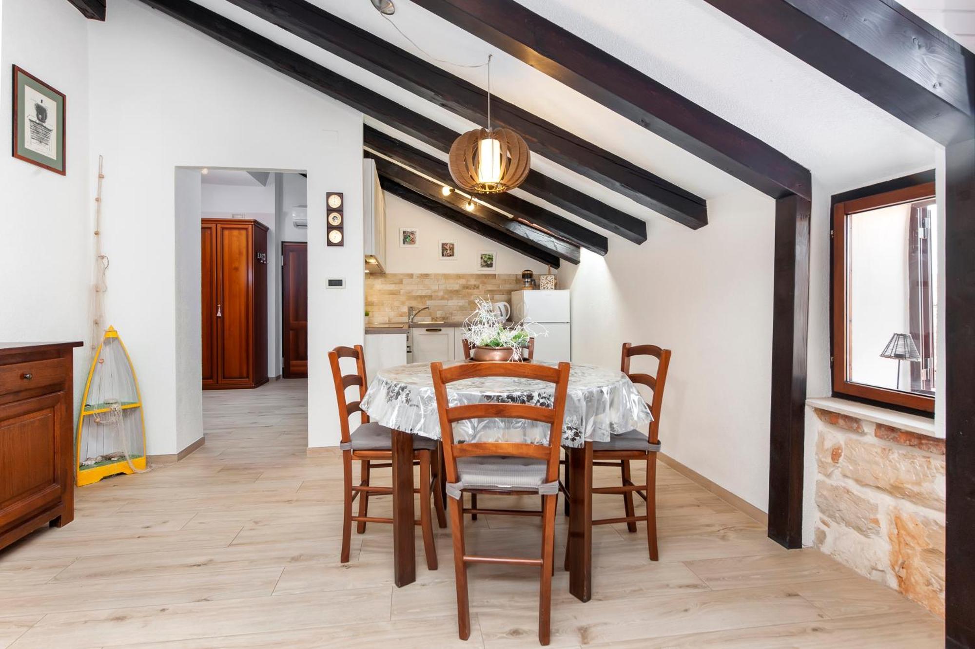 Rovigno Bella Sea View Apartment Bagian luar foto