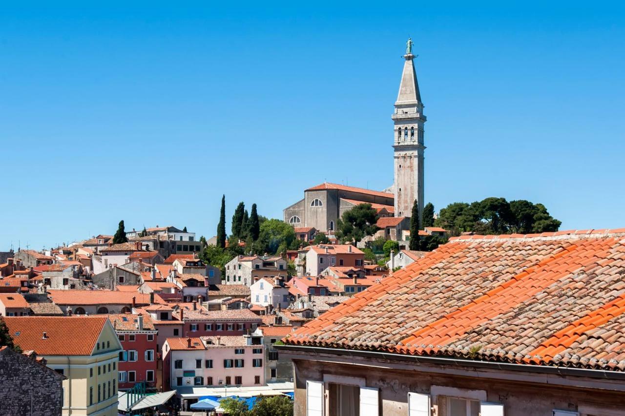 Rovigno Bella Sea View Apartment Bagian luar foto